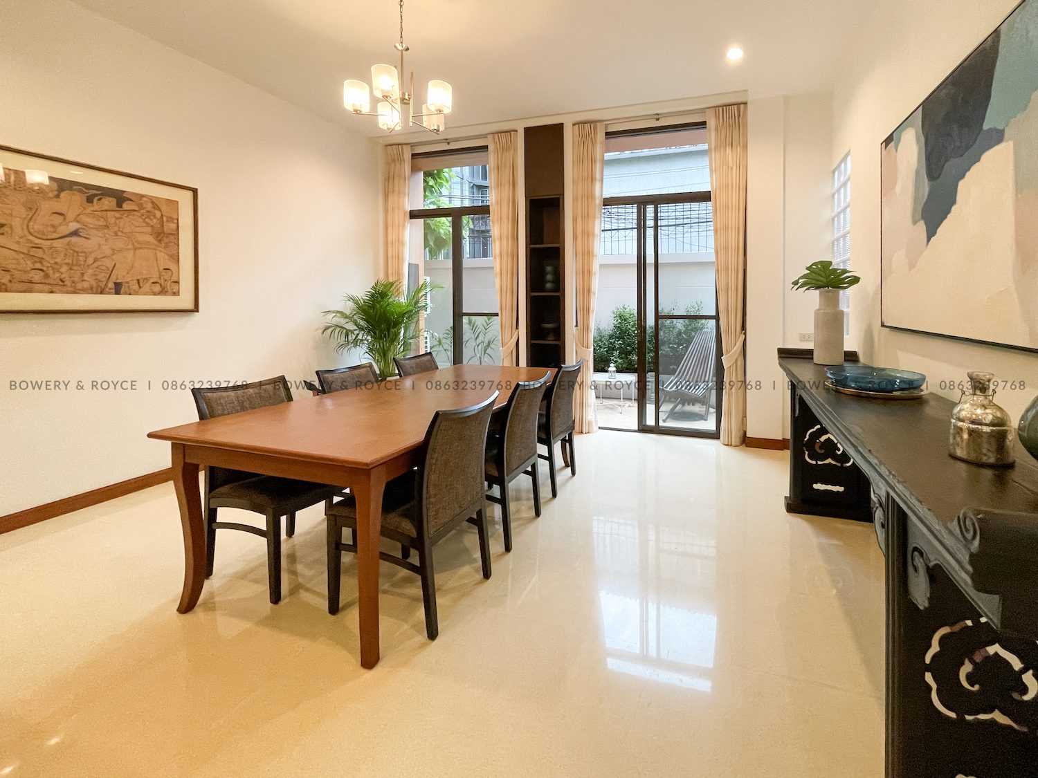 Stunning Three Bedroom Plus Study House for Rent in Phrom Phong