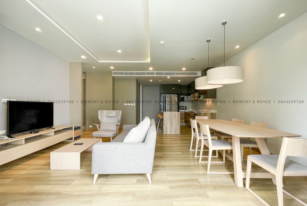Minimalist Style Two Bedroom Condo for Rent in Phrom Phong
