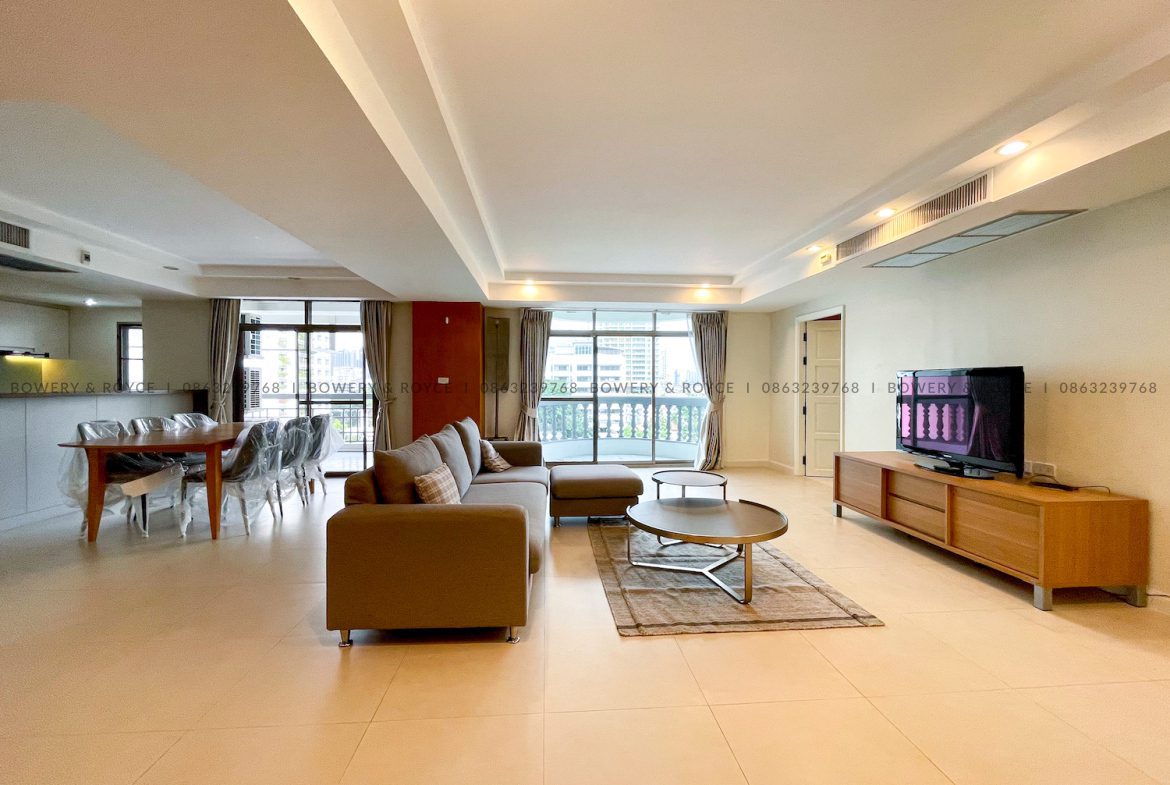 large three bedroom condo for rent in Phrom Phong