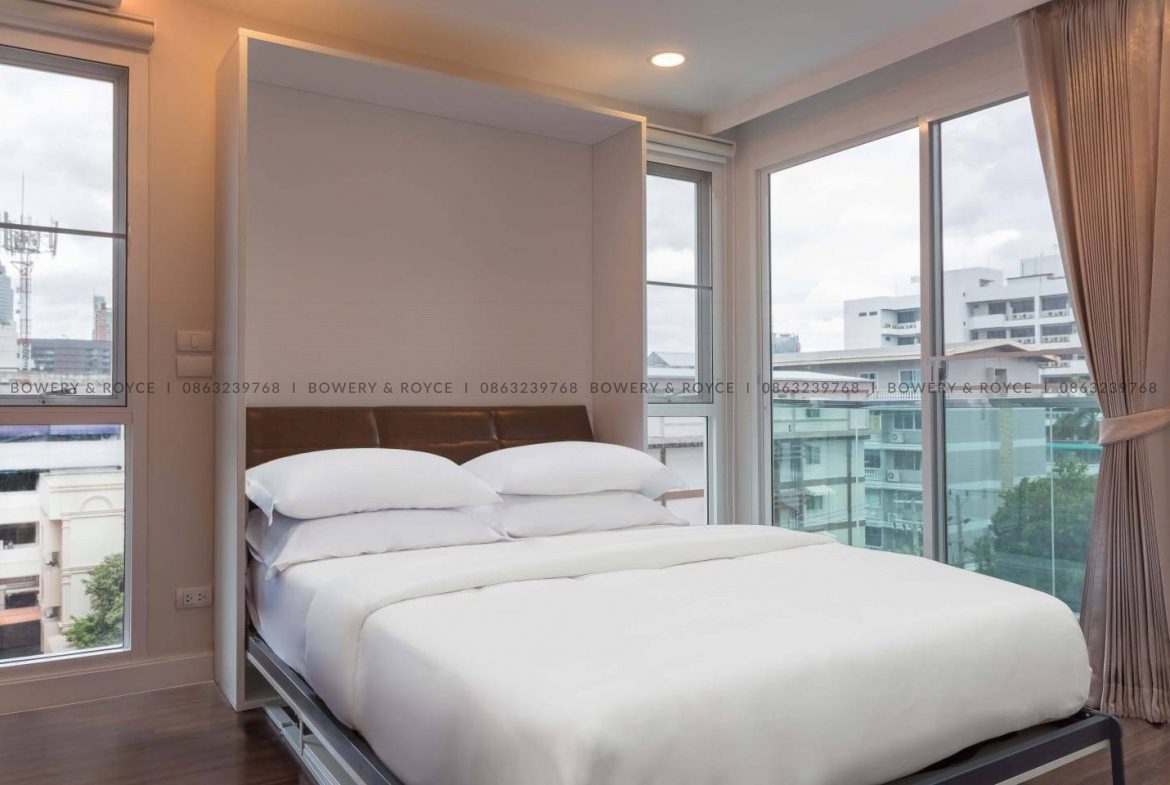 Nice and Clean Two Bedroom Condo for Rent in Phrom Phong