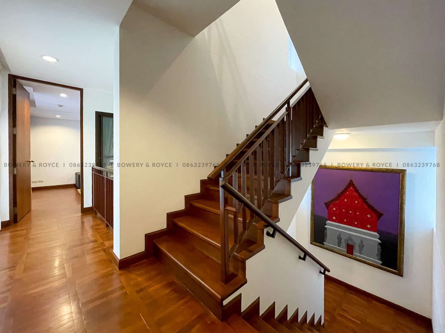 Stunning Three Bedroom Plus Study House for Rent in Phrom Phong