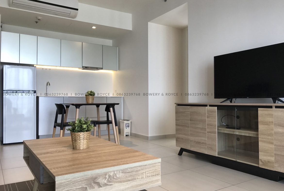 Close to BTS Two Bedroom Condo for Rent in Ekkamai