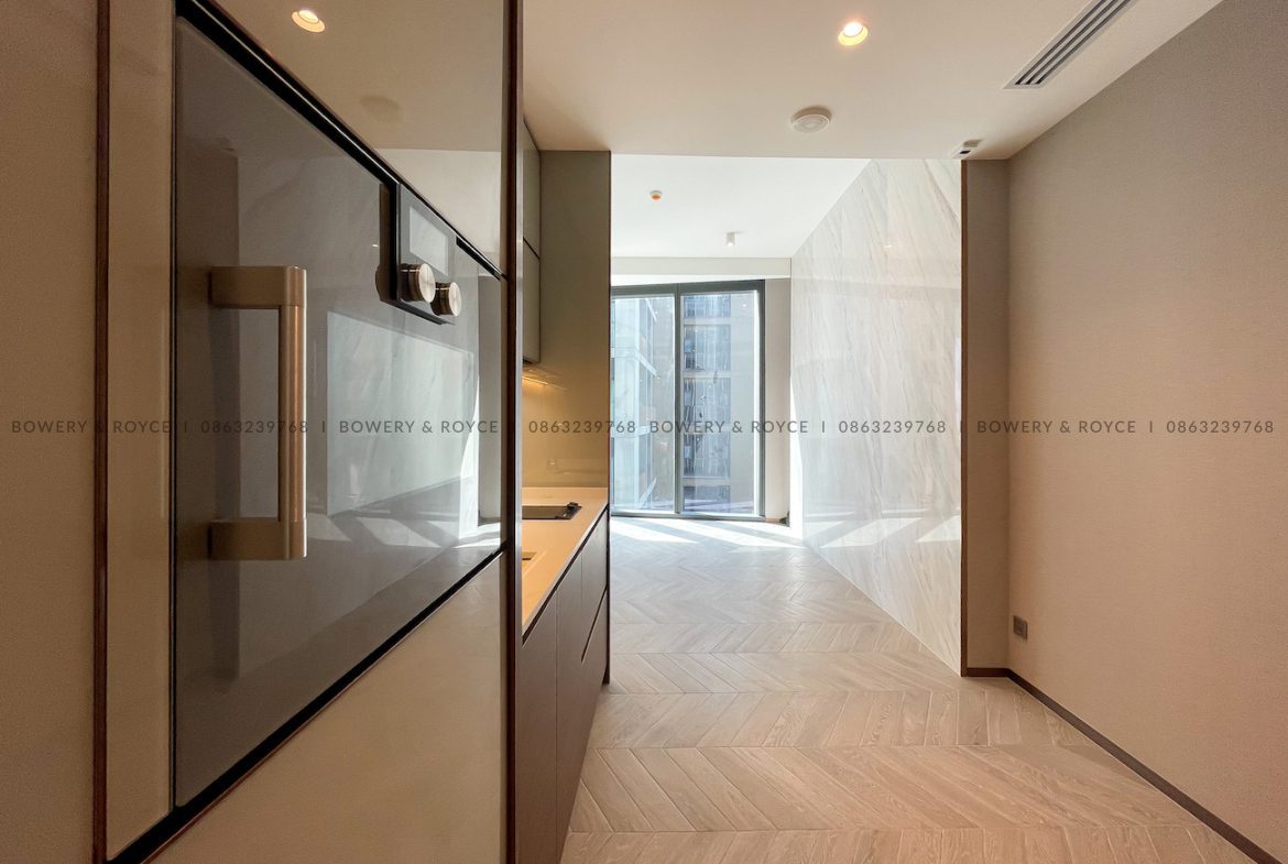 Luxurious Brand New One Bedroom Condo for Sale in Phrom Phong