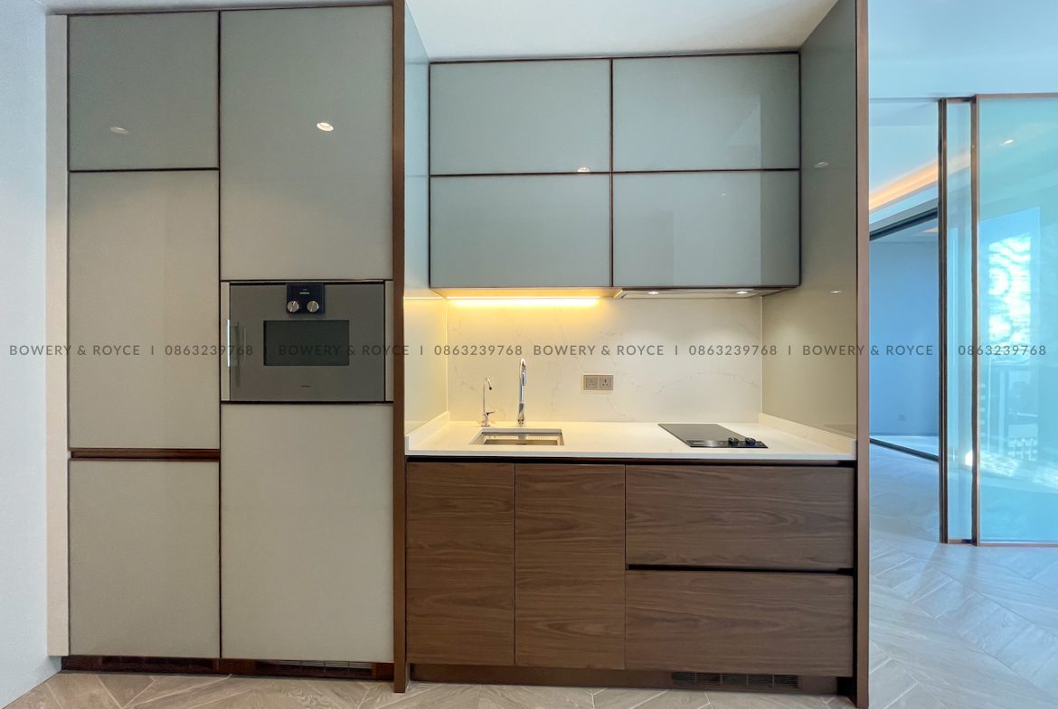 Luxurious Brand New One Bedroom Condo for Sale in Phrom Phong
