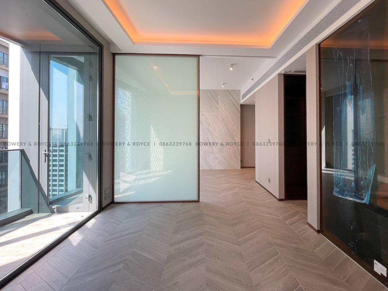 Luxurious Brand New One Bedroom Condo for Sale in Phrom Phong