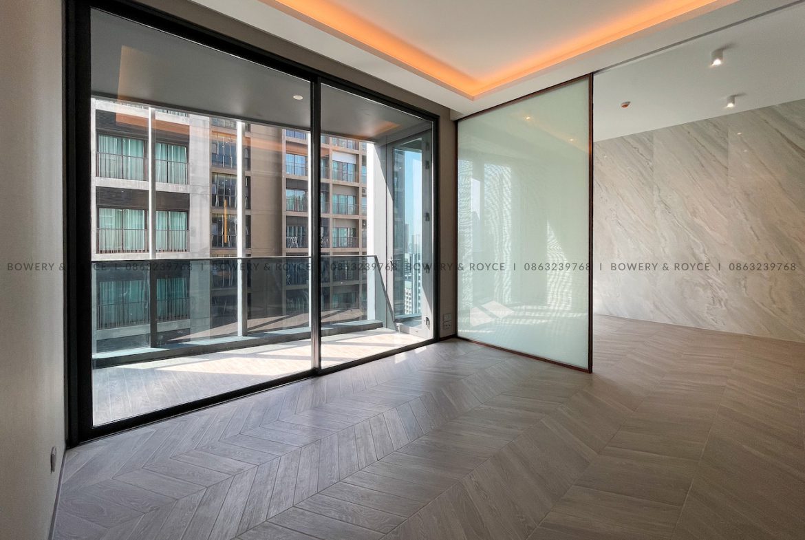 Luxurious Brand New One Bedroom Condo for Sale in Phrom Phong