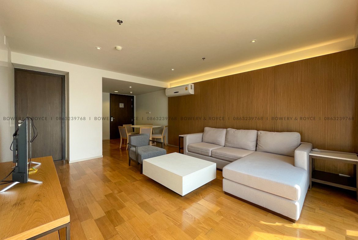 Spacious One Bedroom Duplex for Rent in Phrom Phong
