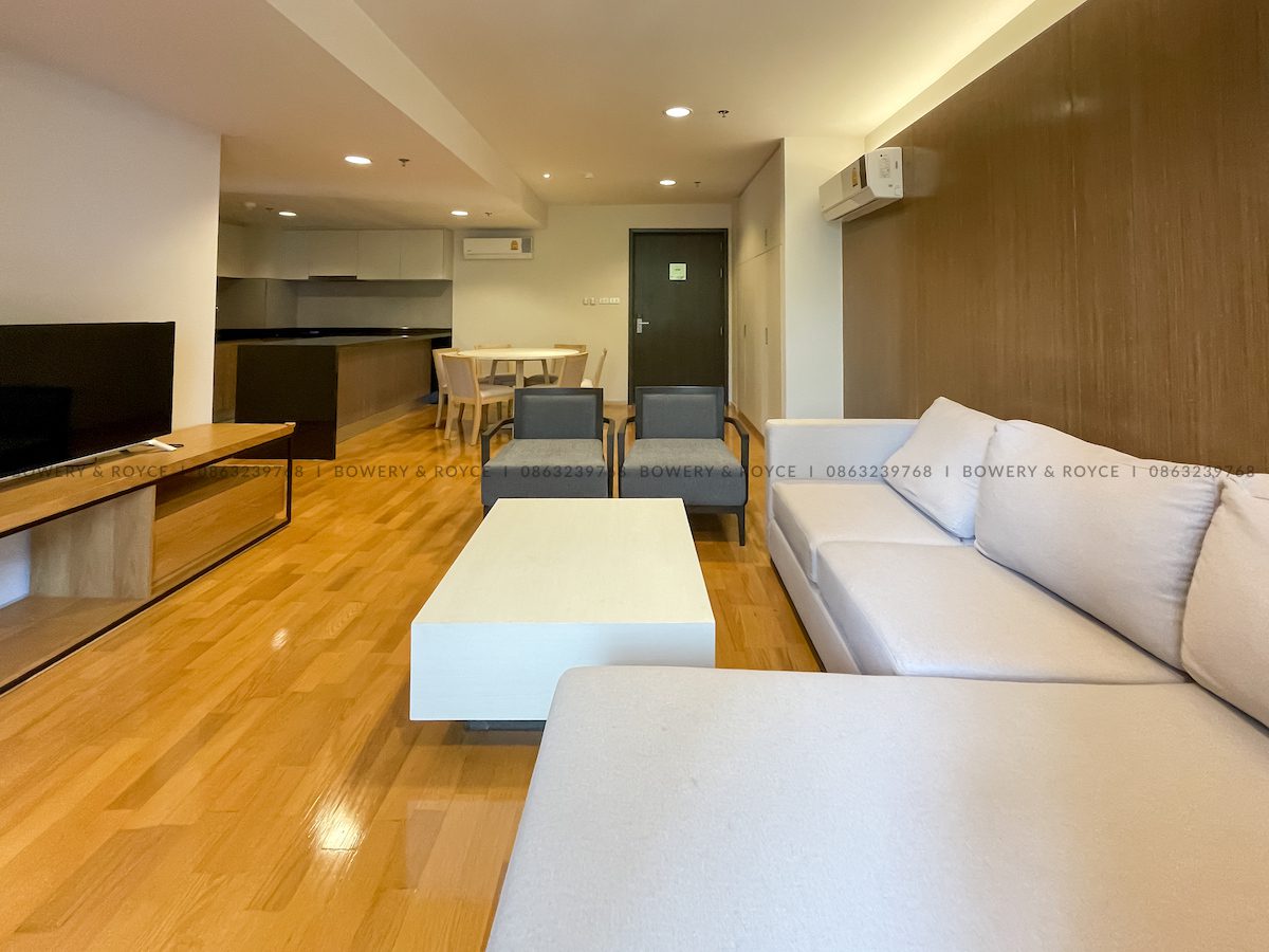Spacious Open Plan Design Two Bedroom Apartment for Rent in Phrom Phong