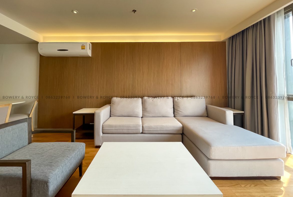 Spacious One Bedroom Duplex for Rent in Phrom Phong