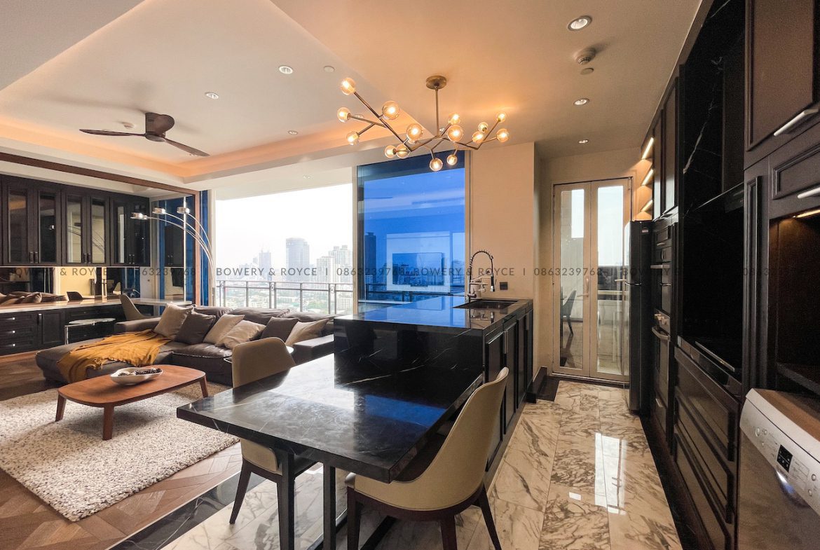 Beautifully Renovated Two Bedroom Condo for Sale in Phrom Phong