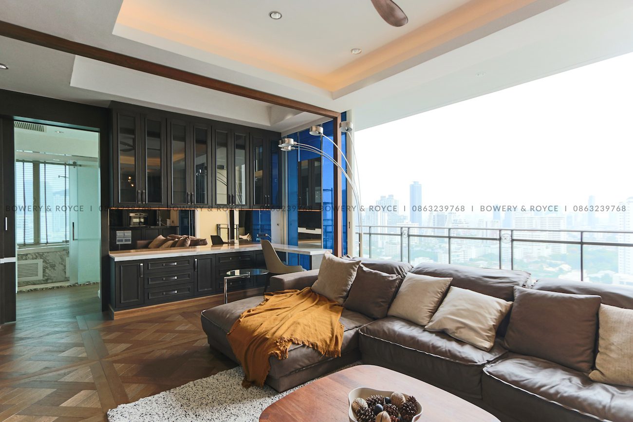 Beautifully Renovated Two Bedroom Condo for Sale in Phrom Phong
