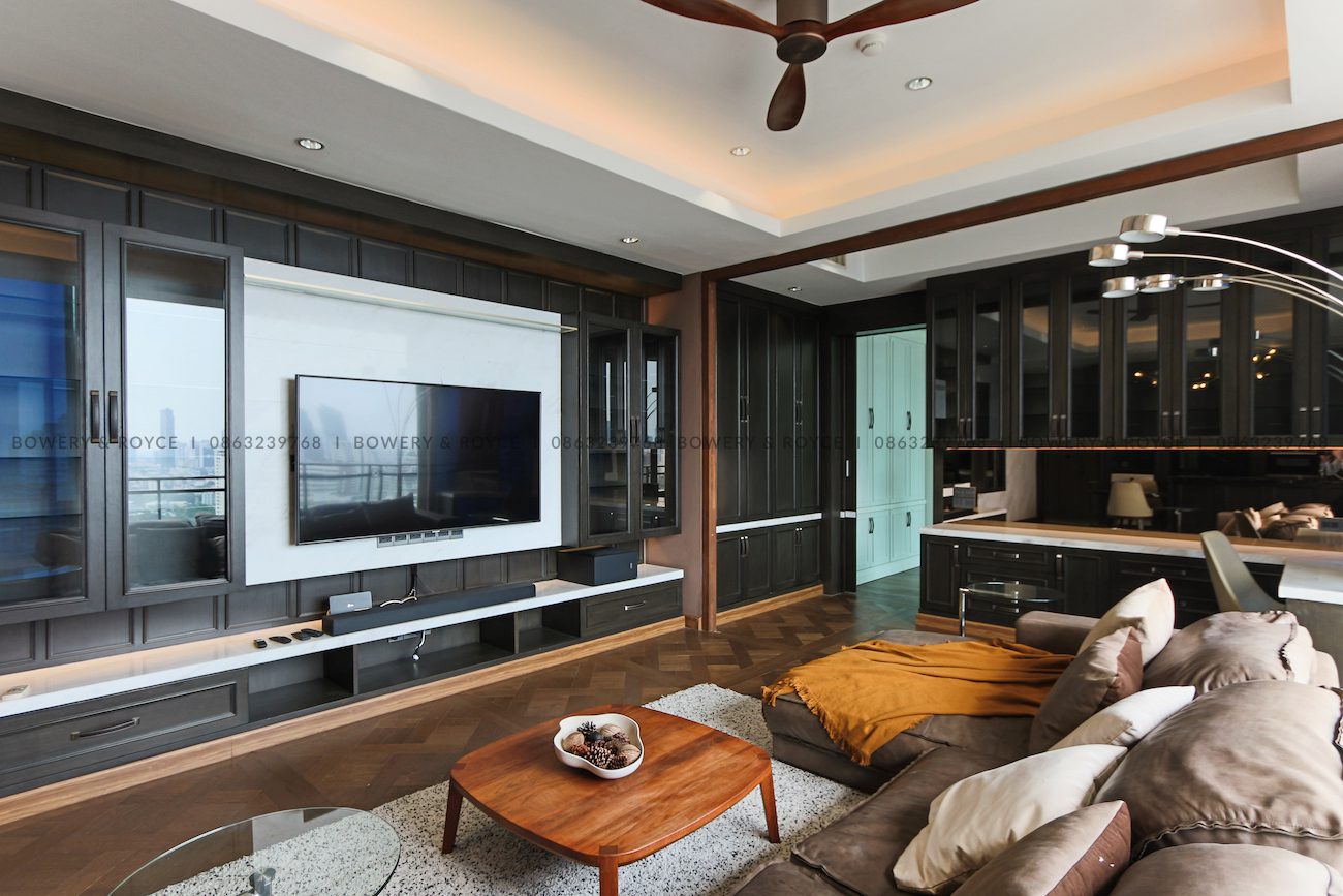 Beautifully Renovated Two Bedroom Condo for Sale in Phrom Phong