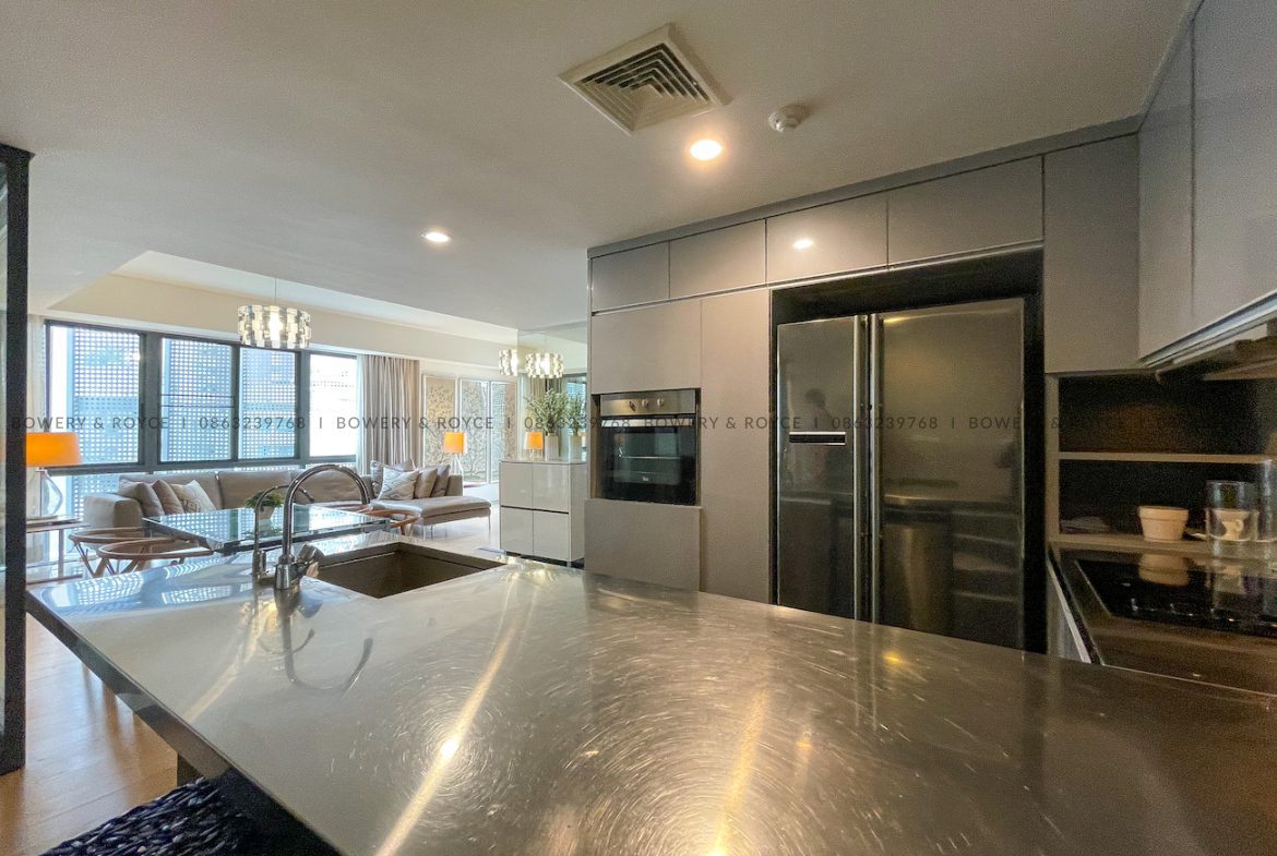 Modern Two bedroom plus office for rent and for sale in Phrom Phong - Bowery & Royce