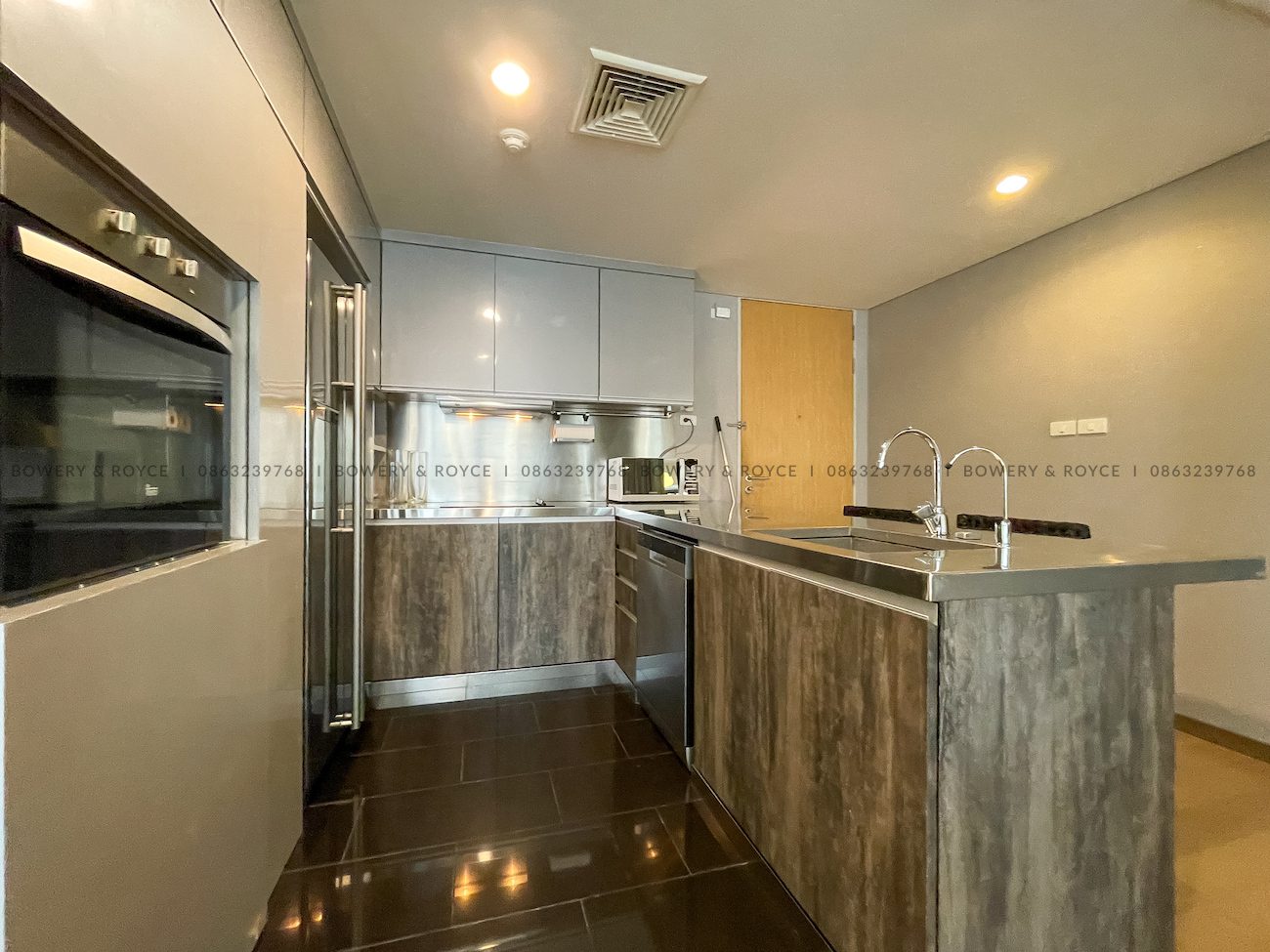 Modern Two bedroom plus office for rent and for sale in Phrom Phong - Bowery & Royce