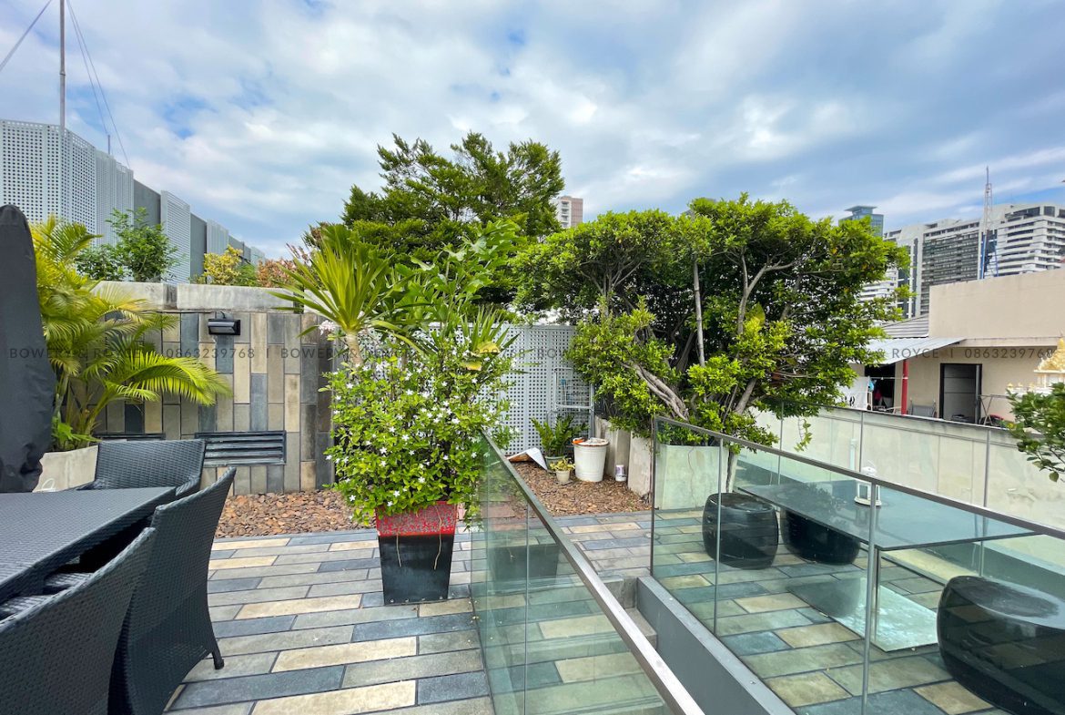Modern Two bedroom plus office for rent and for sale in Phrom Phong - Bowery & Royce