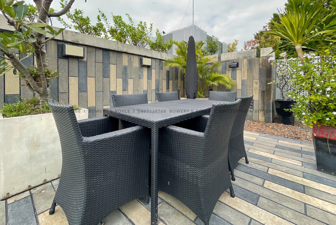 Modern Two bedroom plus office for rent and for sale in Phrom Phong - Bowery & Royce