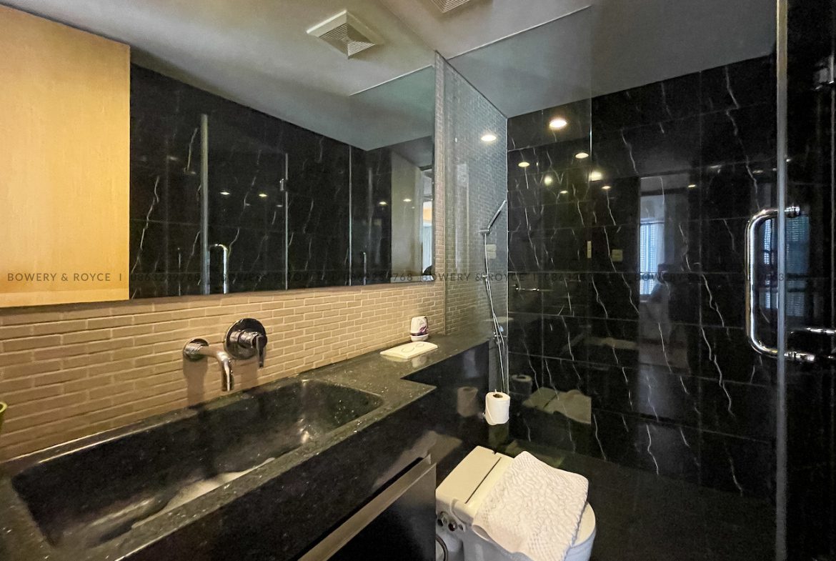 Modern Two bedroom plus office for rent and for sale in Phrom Phong - Bowery & Royce