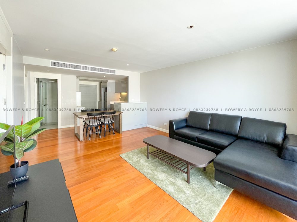 Lovely Two Bedroom Condo for Rent in Thong Lor