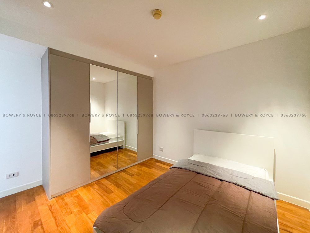 Lovely Two Bedroom Condo for Rent in Thong Lor