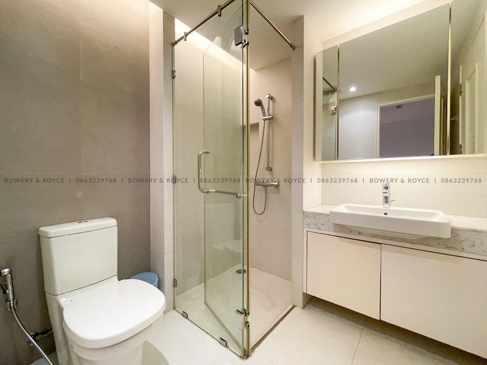 Lovely Two Bedroom Condo for Rent in Thong Lor