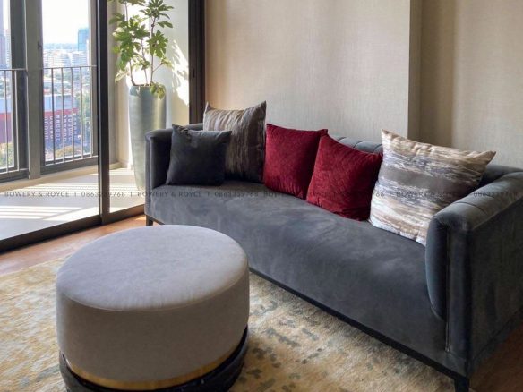 Modern one bedroom condo for rent in Beatniq Thong Lor