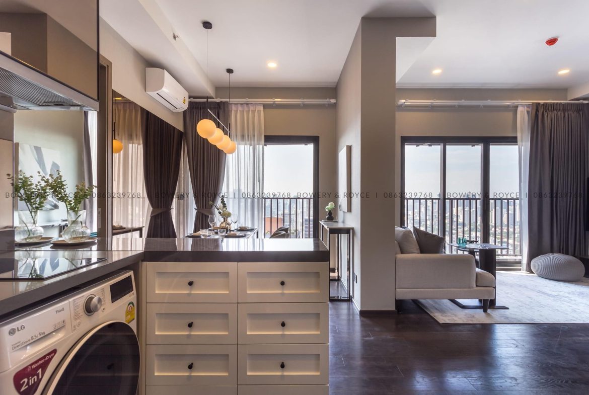 Luxurious Three Bedroom Condo for Sale in Thong Lor