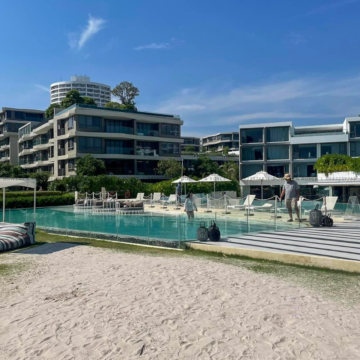 HUA HIN - Beautiful Three Bedroom Condo for Sale in Hua Hin