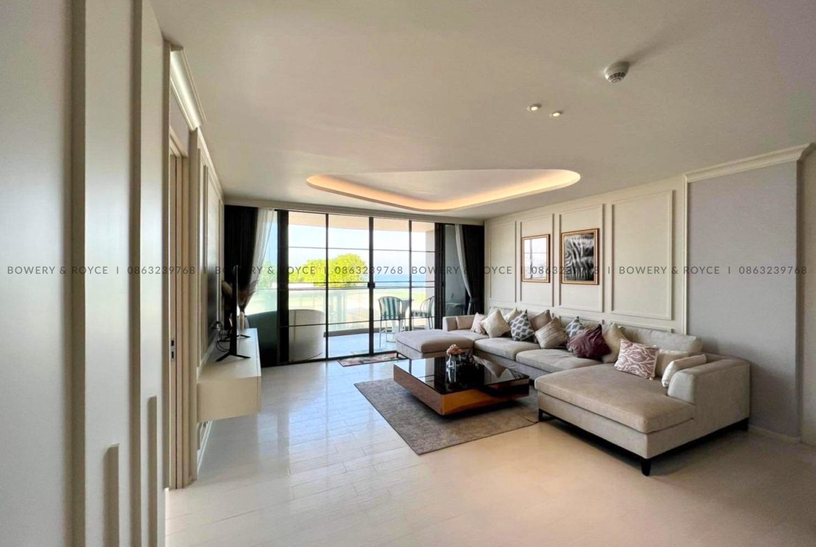 HUA HIN - Beautiful Three Bedroom Condo for Sale in Hua Hin