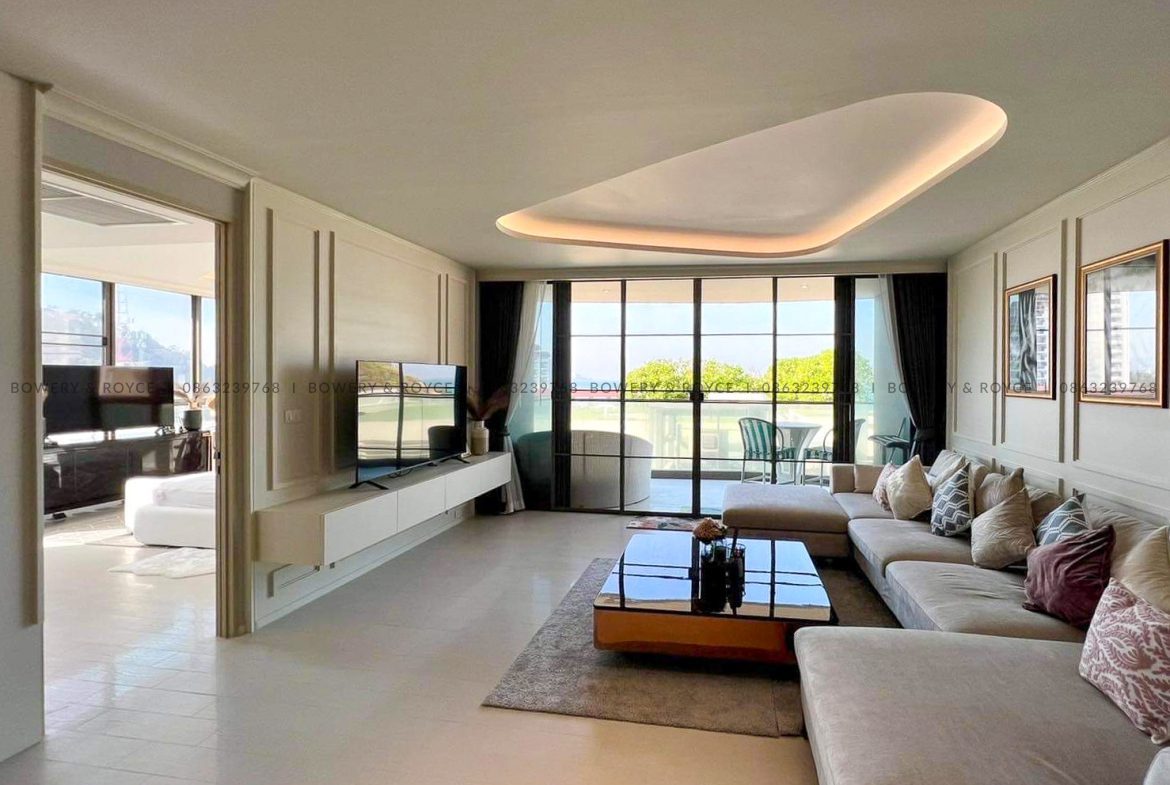 HUA HIN - Beautiful Three Bedroom Condo for Sale in Hua Hin