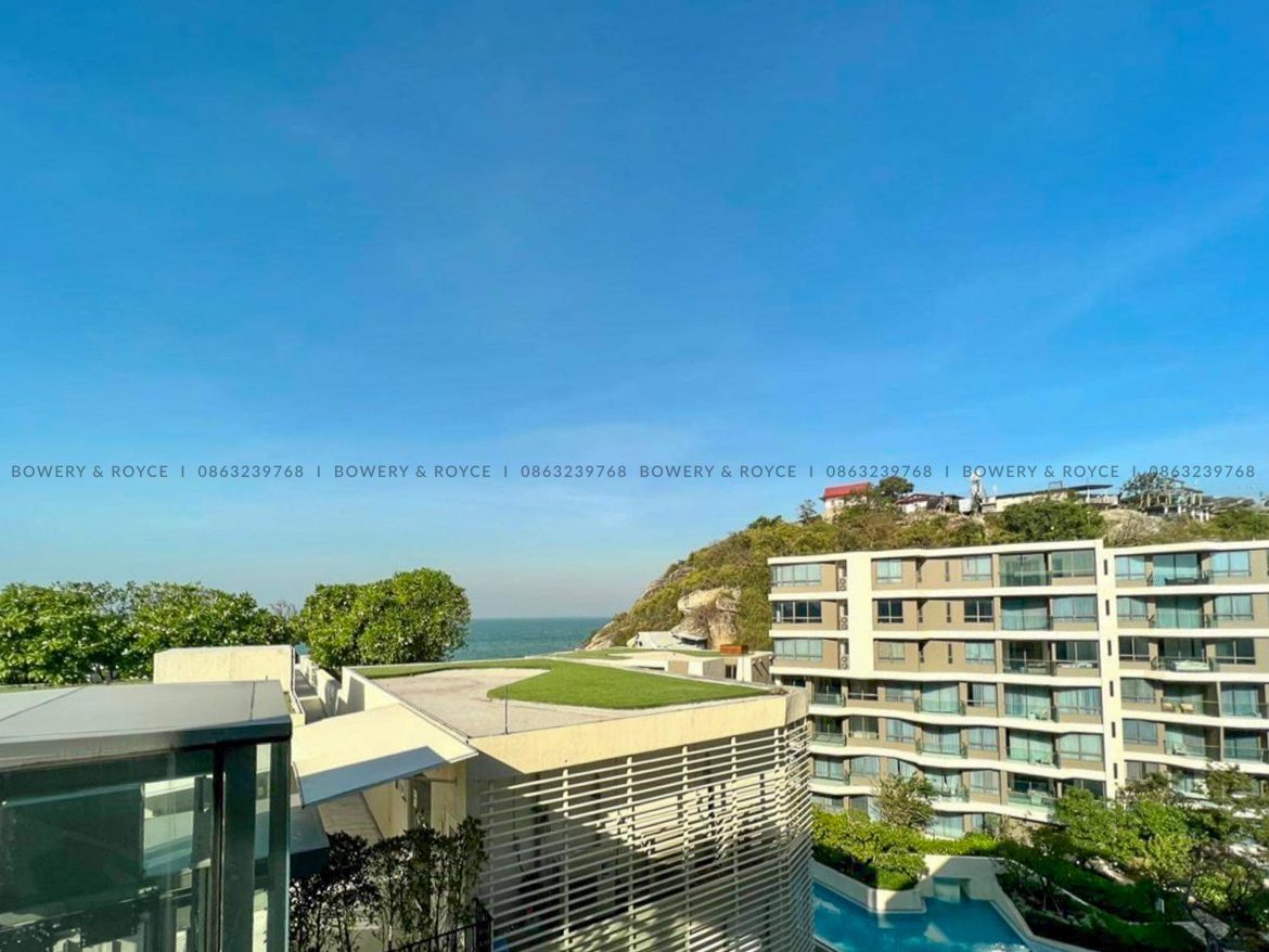HUA HIN - Beautiful Three Bedroom Condo for Sale in Hua Hin