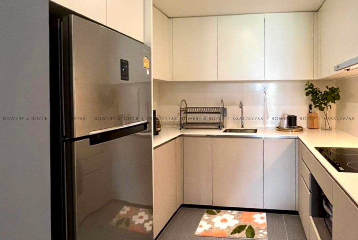 HUA HIN - Beautiful Three Bedroom Condo for Sale in Hua Hin