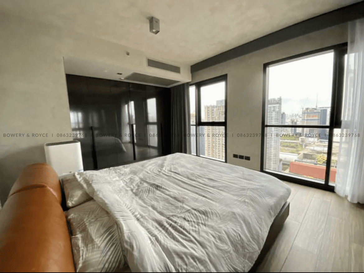 Loft Style Three Bedroom Condo for Rent and for Sale in Asoke.