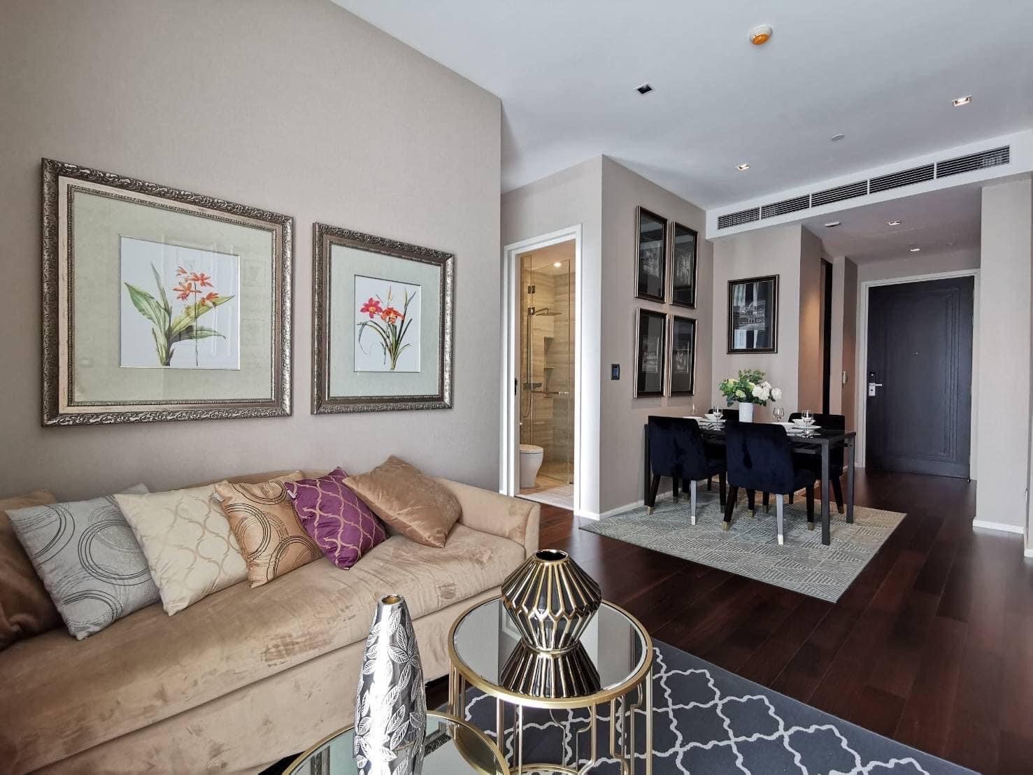 Beautiful Decorated Two Bedroom Condo for Rent at the Diplomat 39 Phrom Phong