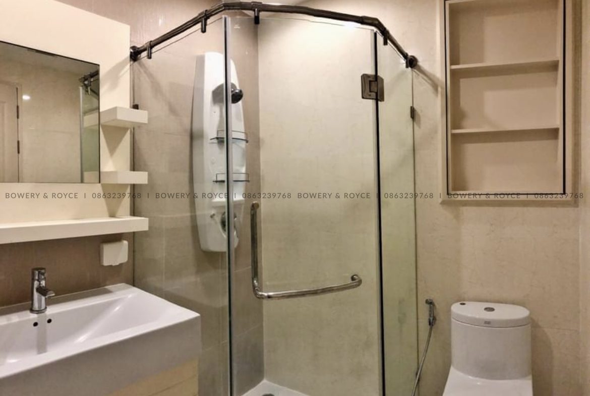 Renovated Two Bedroom Condo for Sale in Phrom Phong