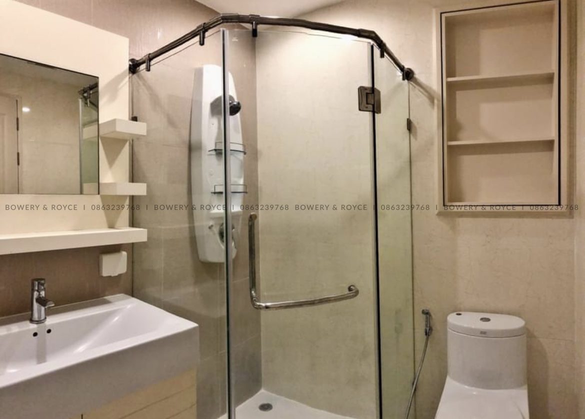 Renovated Two Bedroom Condo for Sale in Phrom Phong