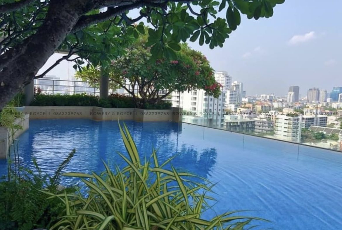 Renovated Two Bedroom Condo for Sale in Phrom Phong