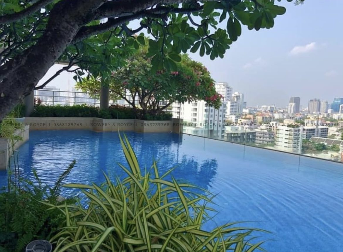 Renovated Two Bedroom Condo for Sale in Phrom Phong