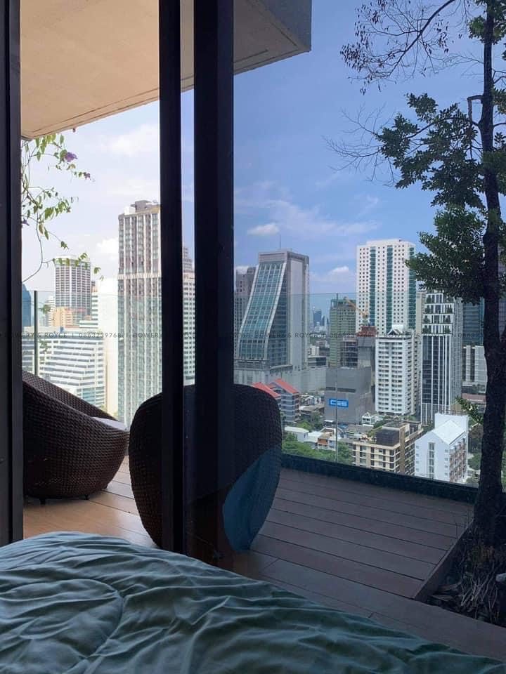 Modern two bedroom Duplex condo for rent in Phrom Phong