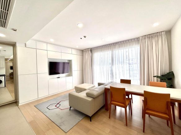 Modern two bedroom condo for sale in thong lor