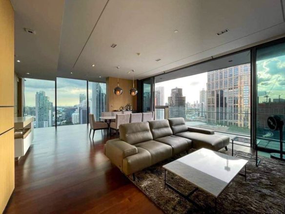 Immaculate Three Bedroom Condo for Sale at Marque 39 Phrom Phong
