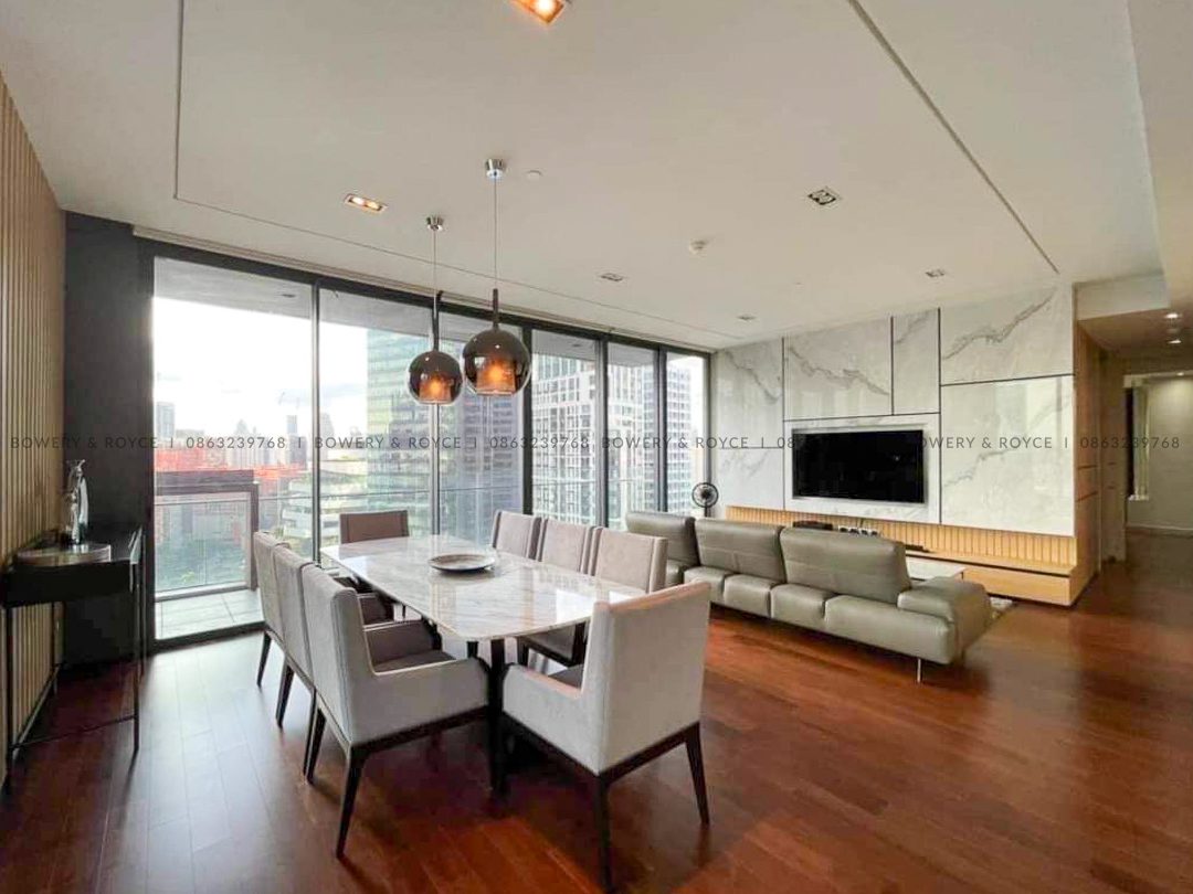 Immaculate Three Bedroom Condo for Sale at Marque 39 Phrom Phong