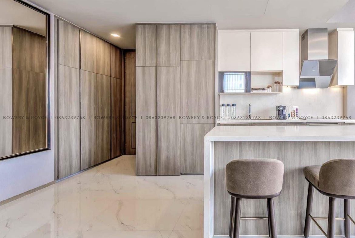 Modern Three Bedroom Condo for Rent in Asoke