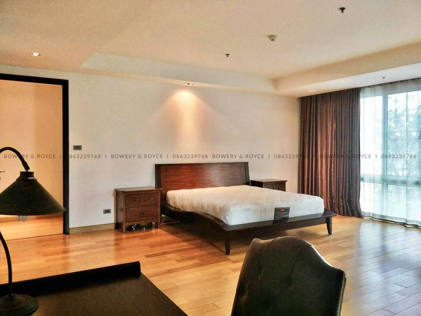 Extra Large Four Bedroom Condo for Rent in Phrom Phong