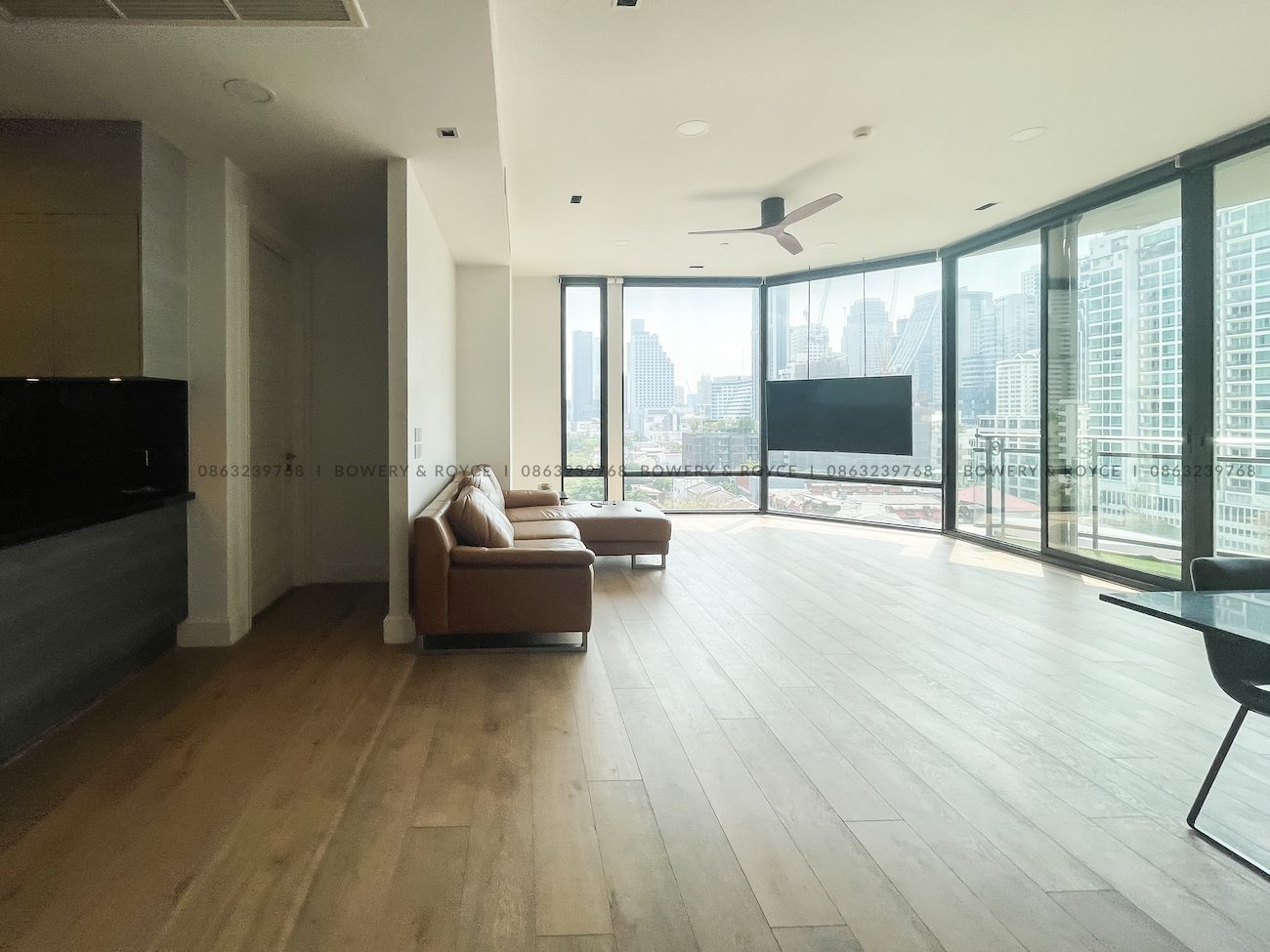 Renovated Three Bedroom Condo for Rent in Phrom Phong
