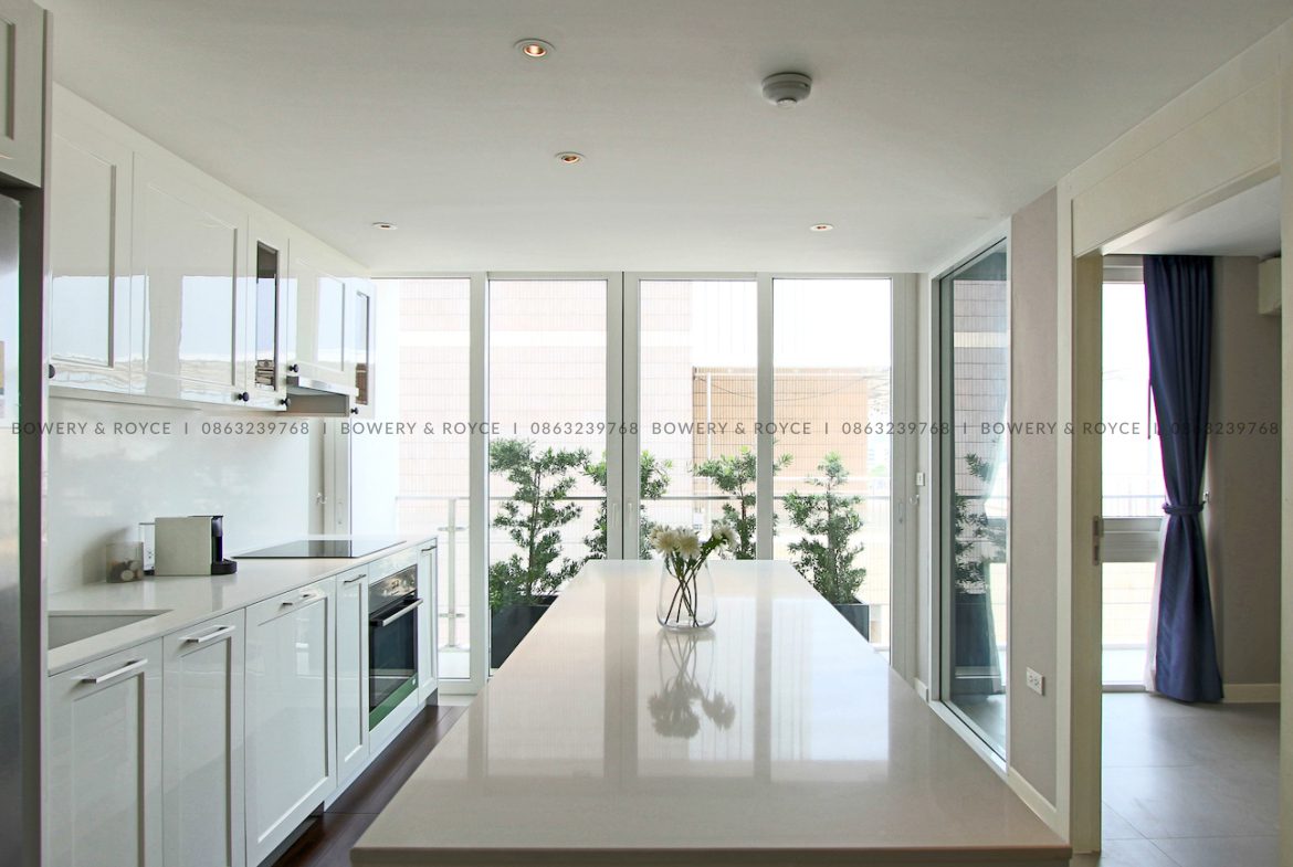 Beautiful Four Bedroom Penthouse for Rent and for Sale in Thong Lor