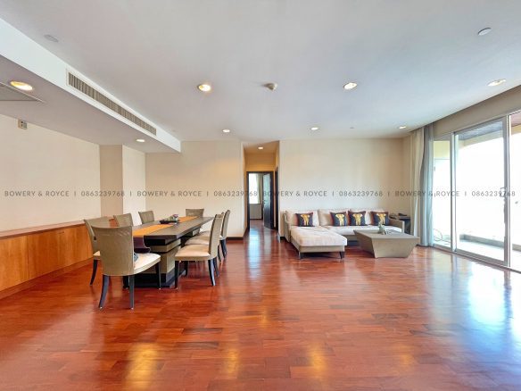 Spacious Three Bedroom Condo for Sale in Phrom Phong