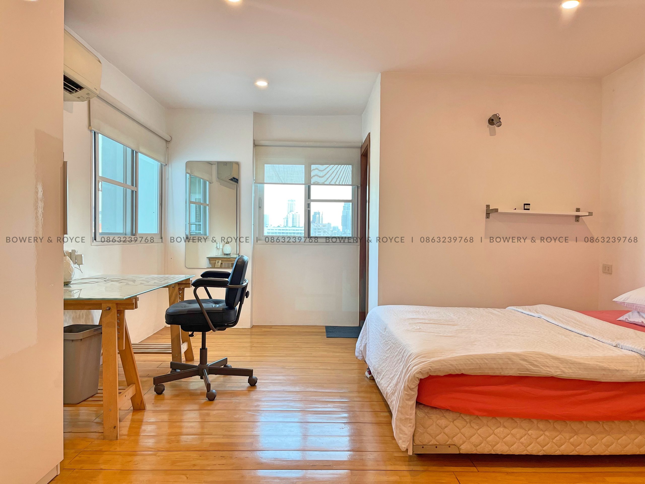 Spacious Three Bedroom Condo for Sale in Phrom Phong Sukhumvit 39