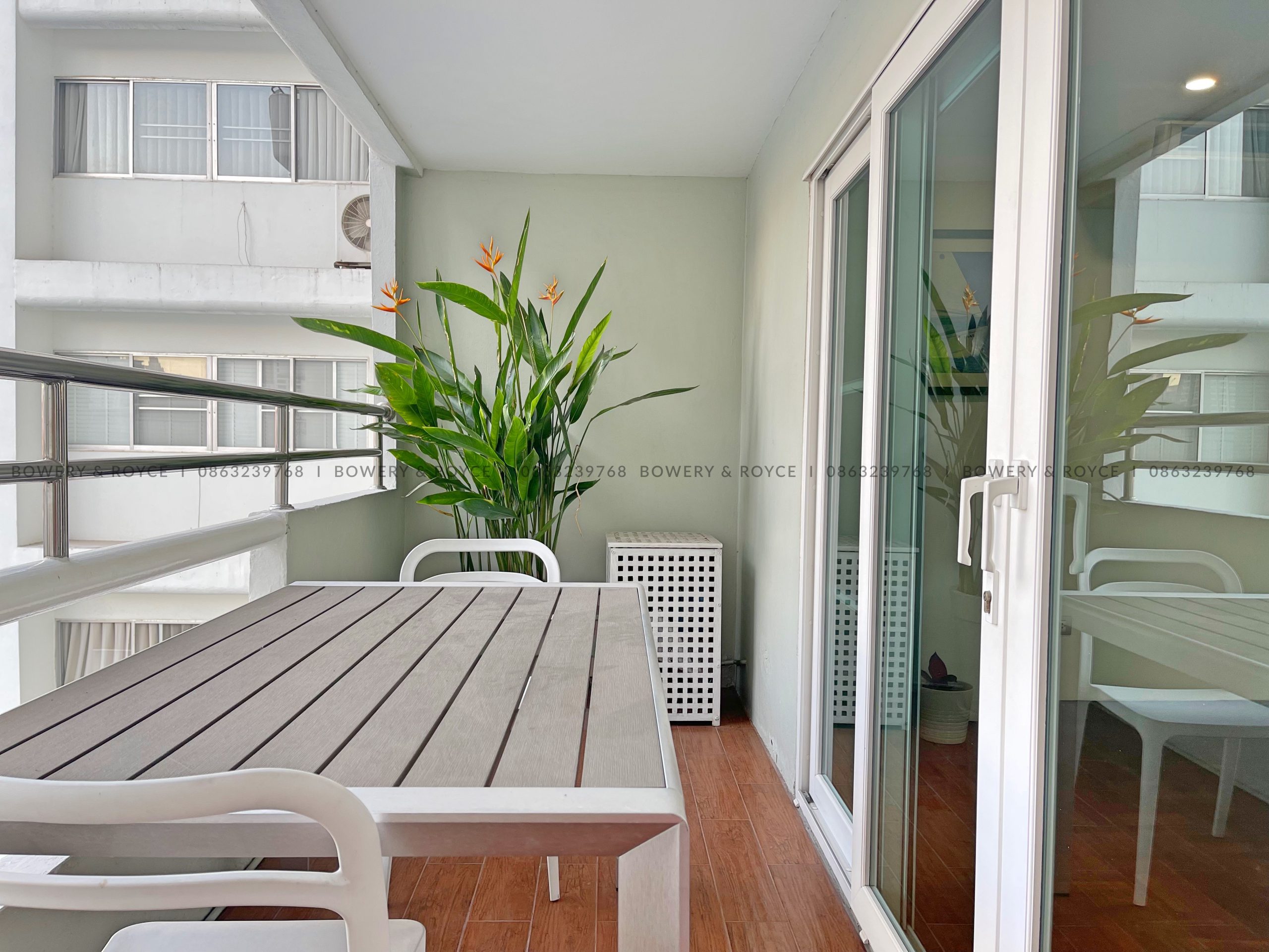 Spacious Three Bedroom Condo for Sale in Phrom Phong Sukhumvit 39