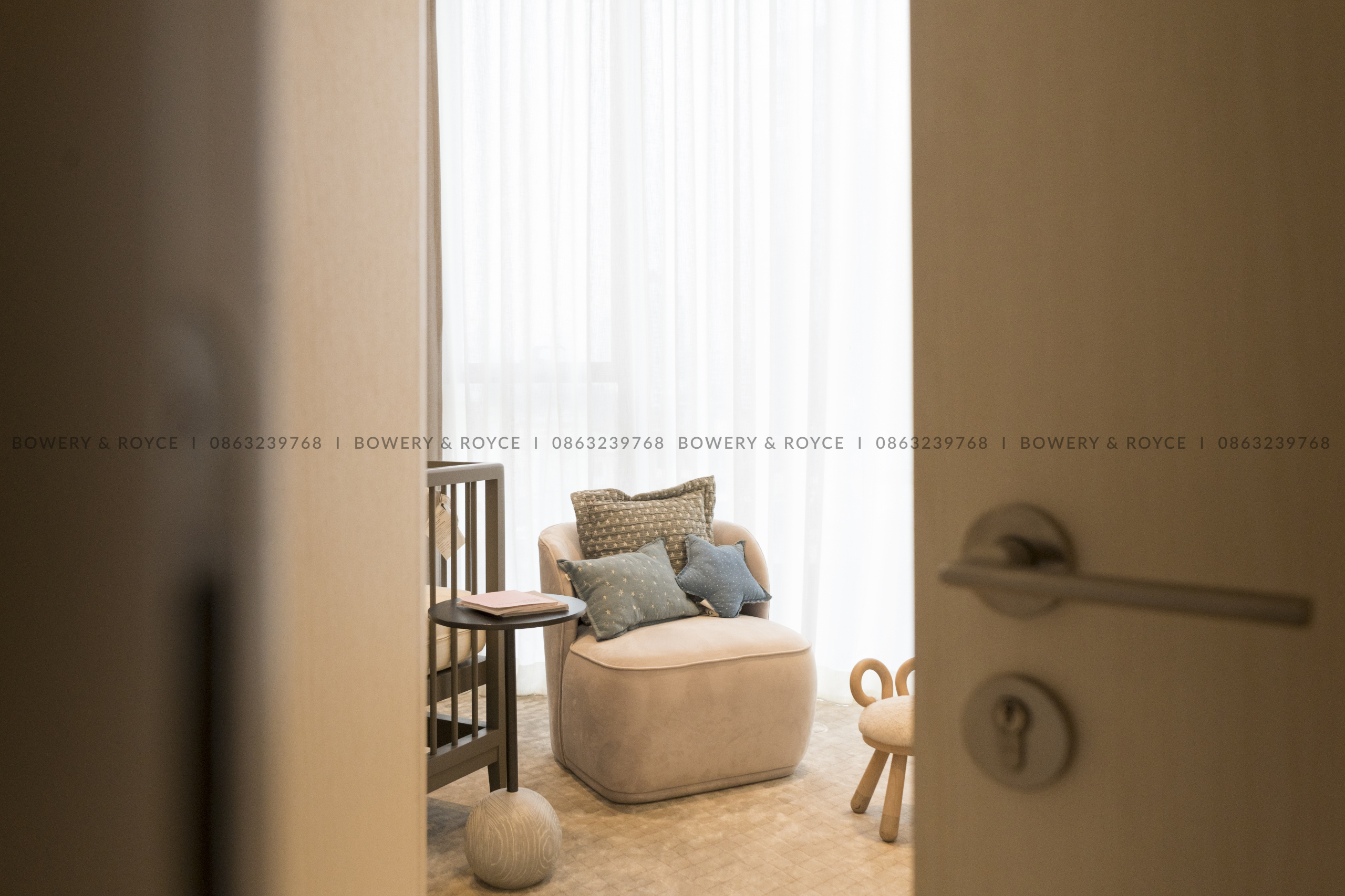 Great Location Two Bedroom Condo for Sale in Thong Lor