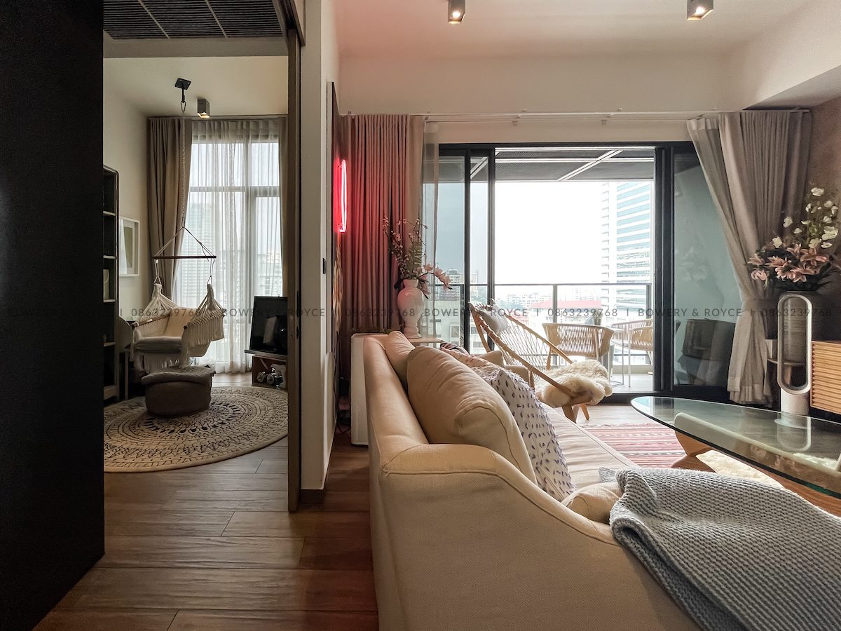 Chic & Stylish Two Bedroom Condo for Sale at the Loft Asoke